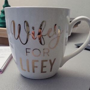 White Mug with Gold 'Wifey for Lifey' Design